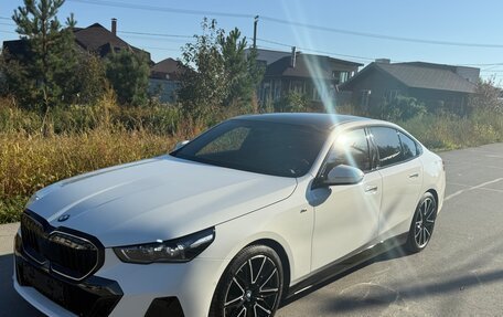 BMW 5 серия, 2023 год, 9 500 000 рублей, 15 фотография
