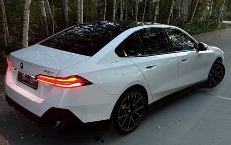 BMW 5 серия, 2023 год, 9 500 000 рублей, 22 фотография