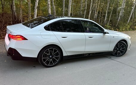 BMW 5 серия, 2023 год, 9 500 000 рублей, 31 фотография