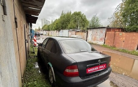 Opel Vectra B рестайлинг, 1997 год, 45 000 рублей, 7 фотография