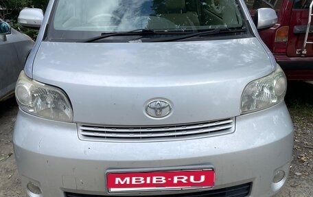 Toyota Porte II, 2012 год, 550 000 рублей, 1 фотография