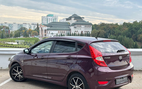 Hyundai Solaris II рестайлинг, 2013 год, 790 000 рублей, 3 фотография