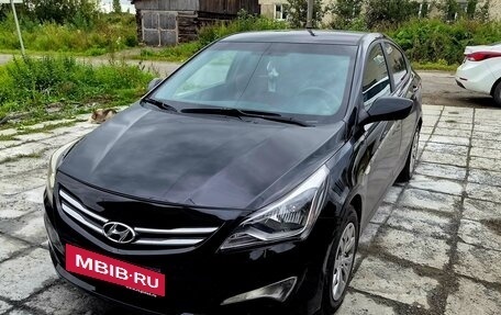 Hyundai Solaris II рестайлинг, 2016 год, 720 000 рублей, 1 фотография