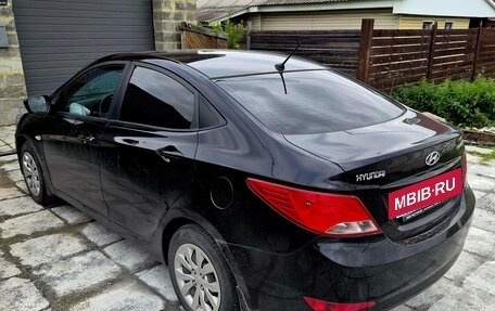 Hyundai Solaris II рестайлинг, 2016 год, 720 000 рублей, 2 фотография