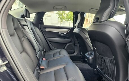 Volvo S90 II рестайлинг, 2019 год, 2 995 000 рублей, 12 фотография