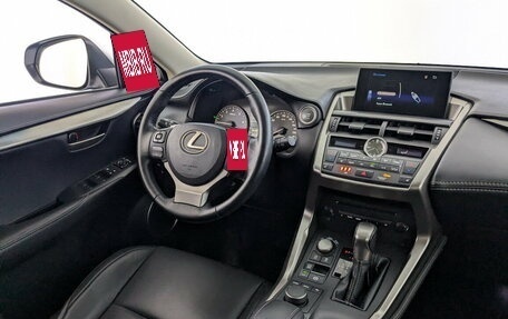 Lexus NX I, 2017 год, 2 690 000 рублей, 30 фотография