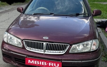 Nissan Bluebird Sylphy II, 2001 год, 180 000 рублей, 3 фотография