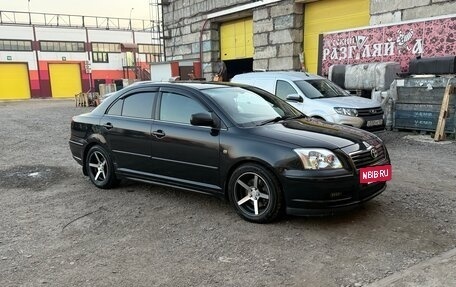 Toyota Avensis III рестайлинг, 2003 год, 670 000 рублей, 4 фотография
