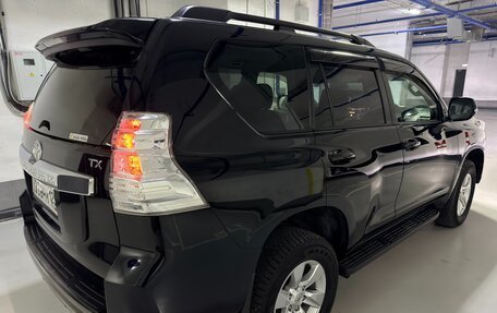 Toyota Land Cruiser Prado 150 рестайлинг 2, 2014 год, 3 250 000 рублей, 3 фотография