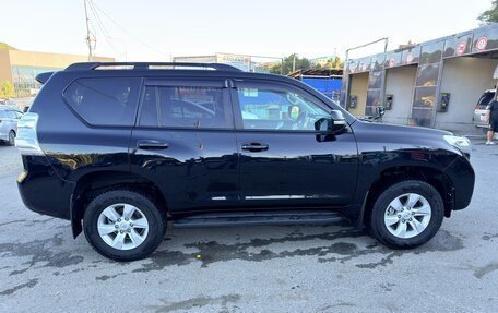 Toyota Land Cruiser Prado 150 рестайлинг 2, 2014 год, 3 250 000 рублей, 11 фотография