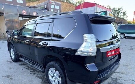 Toyota Land Cruiser Prado 150 рестайлинг 2, 2014 год, 3 250 000 рублей, 12 фотография