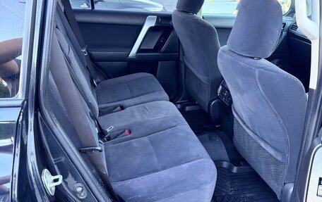Toyota Land Cruiser Prado 150 рестайлинг 2, 2014 год, 3 250 000 рублей, 28 фотография