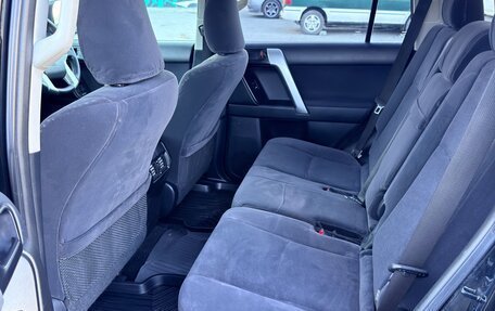 Toyota Land Cruiser Prado 150 рестайлинг 2, 2014 год, 3 250 000 рублей, 31 фотография