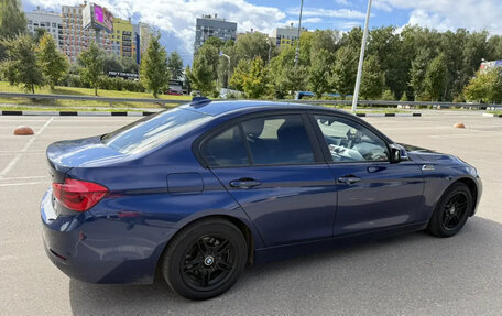 BMW 3 серия, 2017 год, 2 000 000 рублей, 3 фотография