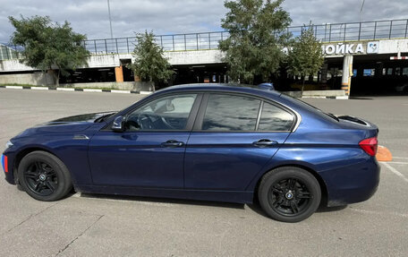 BMW 3 серия, 2017 год, 2 000 000 рублей, 4 фотография