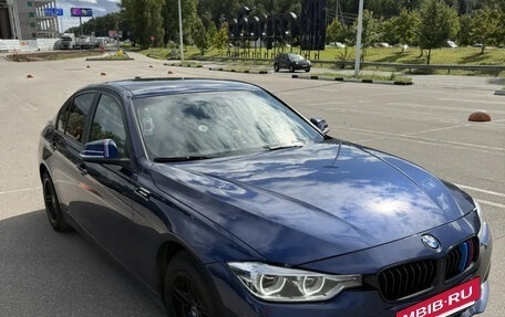 BMW 3 серия, 2017 год, 2 000 000 рублей, 2 фотография