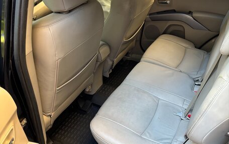 Mitsubishi Outlander III рестайлинг 3, 2008 год, 1 300 000 рублей, 12 фотография