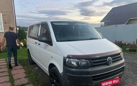 Volkswagen Transporter T5 рестайлинг, 2010 год, 1 400 000 рублей, 2 фотография