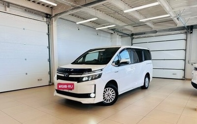 Toyota Voxy III, 2015 год, 1 699 000 рублей, 1 фотография