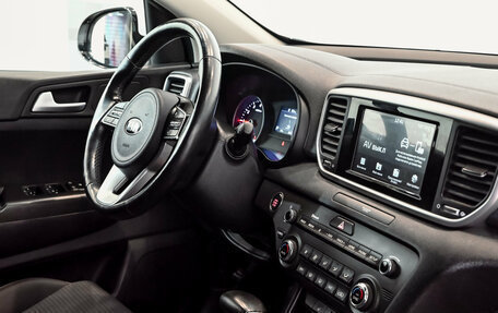 KIA Sportage IV рестайлинг, 2019 год, 2 490 000 рублей, 12 фотография