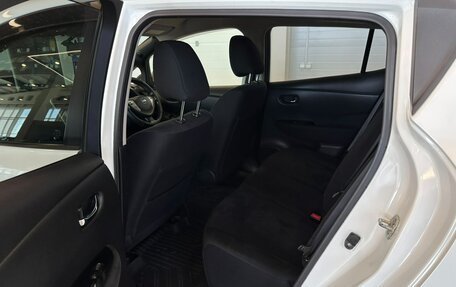 Nissan Leaf I, 2013 год, 1 249 000 рублей, 18 фотография