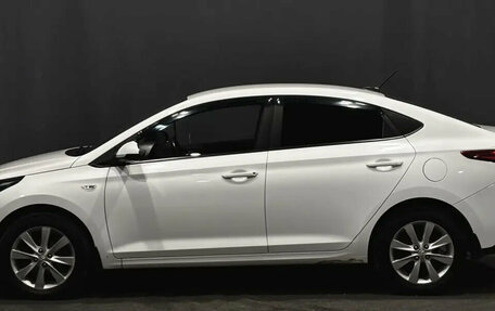 Hyundai Solaris II рестайлинг, 2021 год, 1 549 000 рублей, 8 фотография