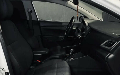 Hyundai Solaris II рестайлинг, 2021 год, 1 549 000 рублей, 19 фотография