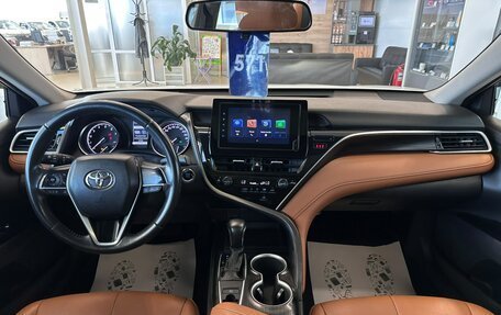 Toyota Camry, 2022 год, 3 199 900 рублей, 16 фотография