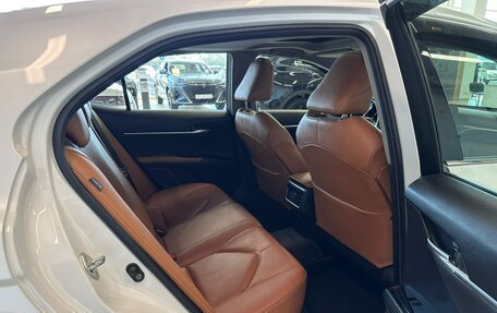 Toyota Camry, 2022 год, 3 199 900 рублей, 19 фотография