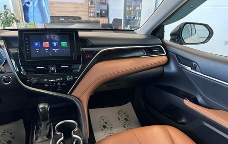 Toyota Camry, 2022 год, 3 199 900 рублей, 15 фотография