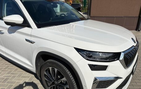 Skoda Kodiaq I, 2023 год, 4 390 000 рублей, 2 фотография