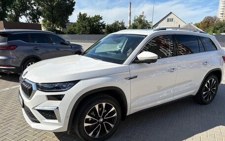 Skoda Kodiaq I, 2023 год, 4 390 000 рублей, 8 фотография