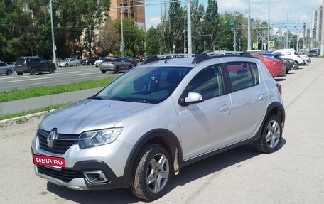 Renault Sandero II рестайлинг, 2018 год, 950 000 рублей, 5 фотография