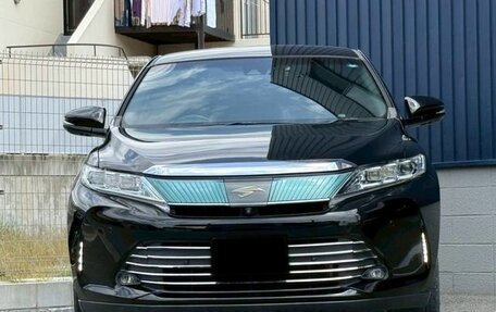 Toyota Harrier, 2019 год, 2 093 000 рублей, 2 фотография