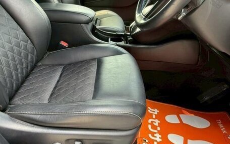 Toyota Harrier, 2019 год, 2 093 000 рублей, 26 фотография