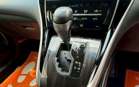 Toyota Harrier, 2019 год, 2 093 000 рублей, 20 фотография