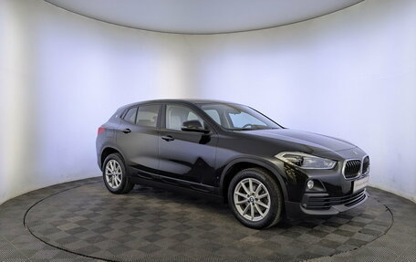 BMW X2, 2019 год, 2 490 000 рублей, 3 фотография
