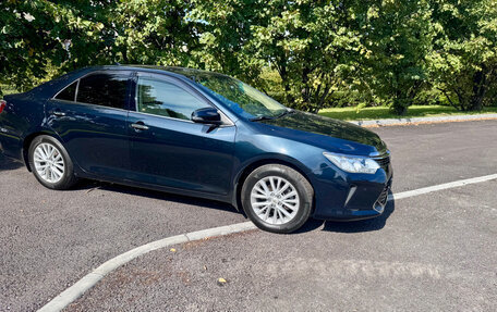 Toyota Camry, 2015 год, 1 950 000 рублей, 3 фотография