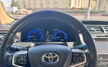 Toyota Camry, 2015 год, 1 950 000 рублей, 9 фотография