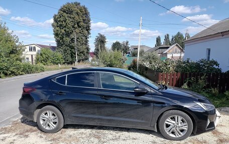 Hyundai Elantra VI рестайлинг, 2020 год, 1 750 000 рублей, 11 фотография