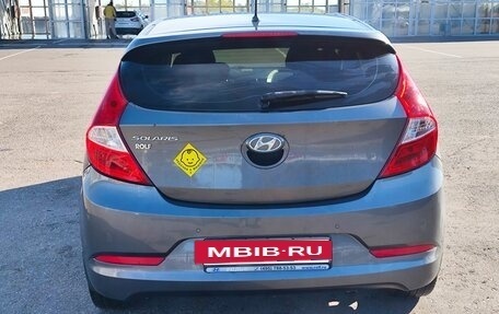 Hyundai Solaris II рестайлинг, 2016 год, 1 200 000 рублей, 3 фотография