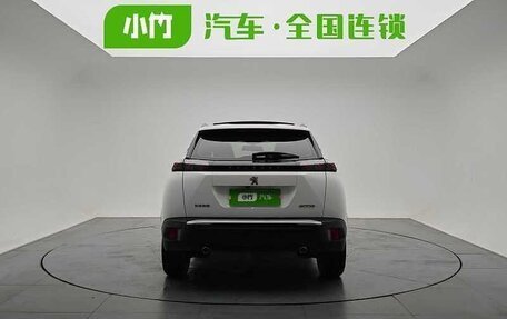 Peugeot 2008 II, 2023 год, 1 460 000 рублей, 4 фотография