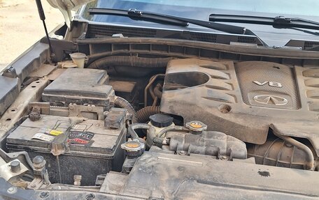 Infiniti QX56, 2010 год, 2 200 000 рублей, 2 фотография
