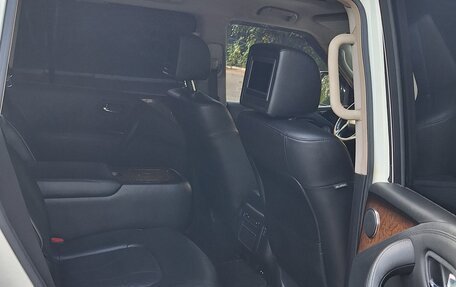 Infiniti QX56, 2010 год, 2 200 000 рублей, 8 фотография