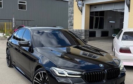 BMW 5 серия, 2021 год, 4 100 000 рублей, 2 фотография