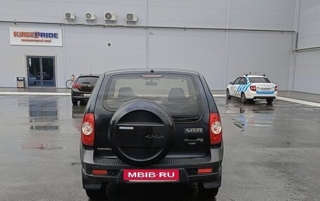 Chevrolet Niva I рестайлинг, 2011 год, 480 000 рублей, 5 фотография
