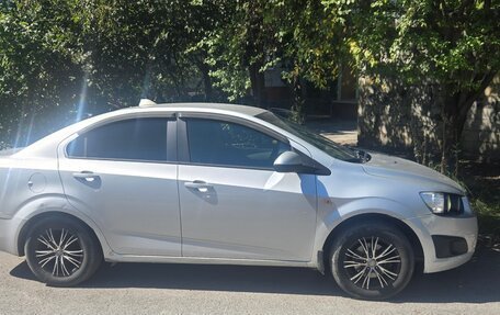 Chevrolet Aveo III, 2013 год, 680 000 рублей, 2 фотография