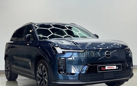 Volvo XC70, 2025 год, 6 990 000 рублей, 3 фотография
