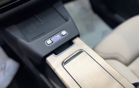 Volvo XC70, 2025 год, 6 990 000 рублей, 27 фотография