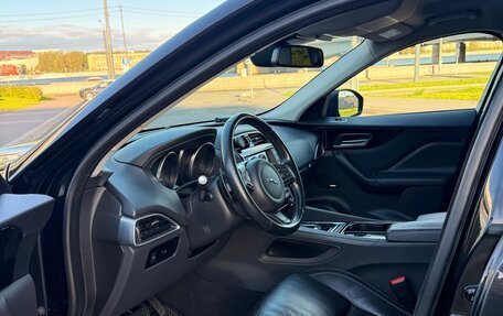 Jaguar F-Pace, 2017 год, 2 446 000 рублей, 14 фотография